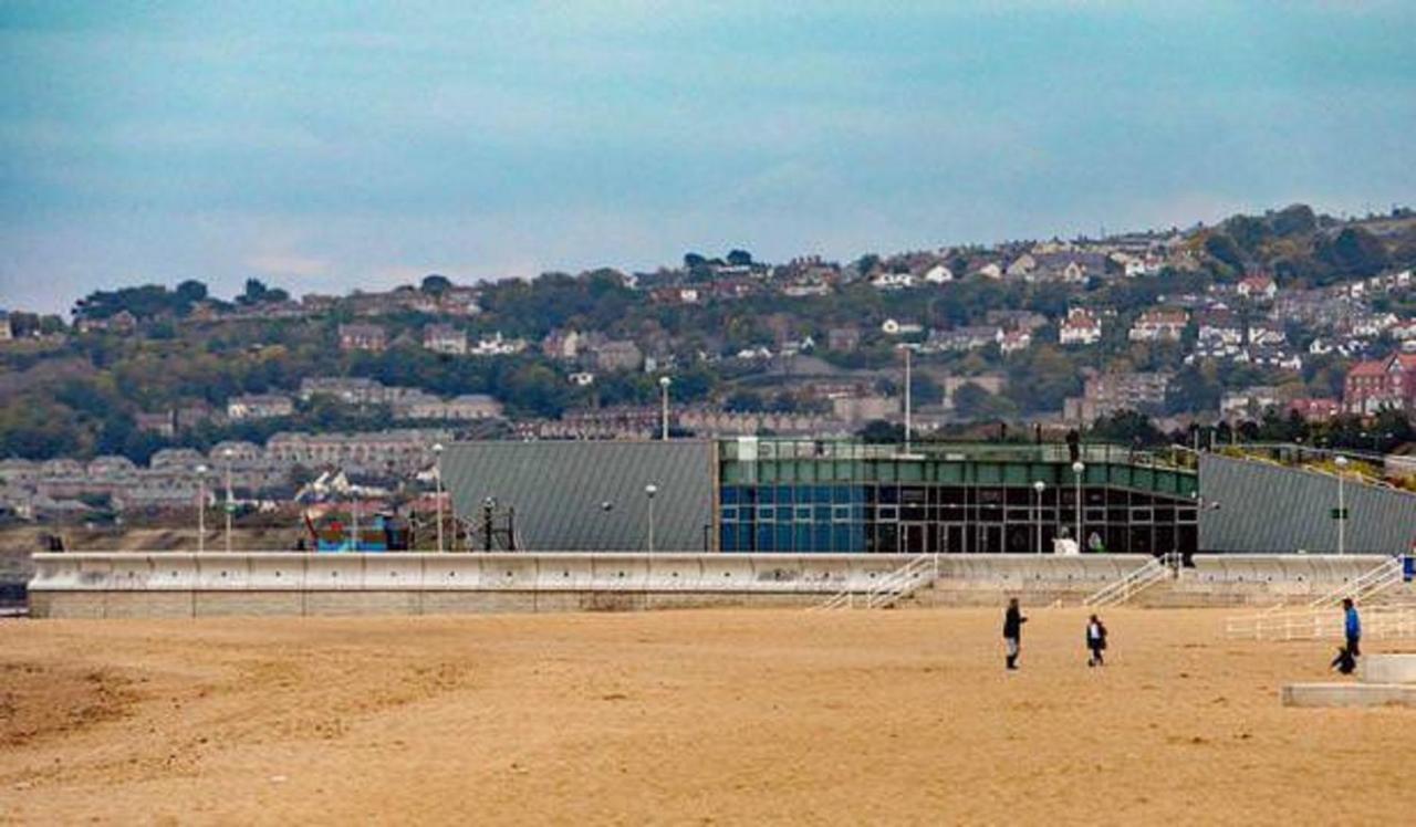 Central Colwyn Bay F1 Exteriér fotografie